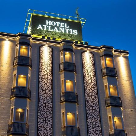 Hotel Atlantis Toyonaka  Kültér fotó